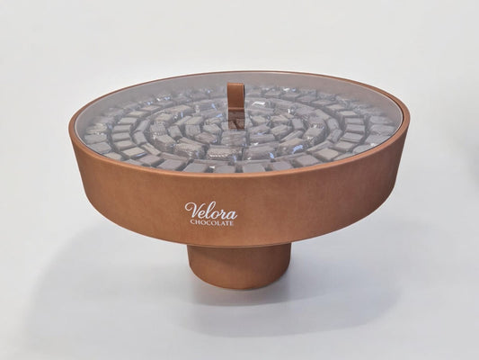 صينية شوكولا فاخرة – ١٥٤٤ جرام

Luxury Chocolate Tray – 1544 g